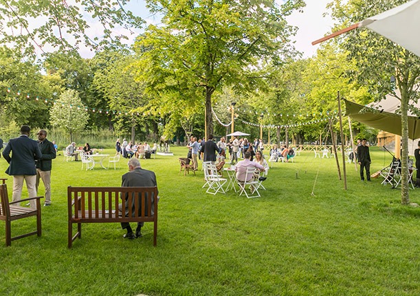 &Bull; Parislongchamp,Embraer,Potel Chabot,Pique-Nique Parislongchamp &Bull; Paris Society Events Paris society events • bulle de verdure 2 • parislongchamp,embraer,potel chabot,pique-nique parislongchamp